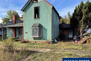 141 NE D St, Willamina, OR 97396 - Photo 1