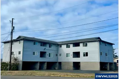 166 NE 8th St, Newport, OR 97365 - Photo 1