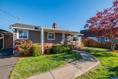 135 S 21st St, Philomath, OR 97370 - Photo 1
