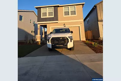 332 Greencrest St NE, Salem, OR 97301 - Photo 1