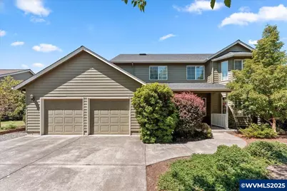 615 Lone Oak Lp, Silverton, OR 97381 - Photo 1