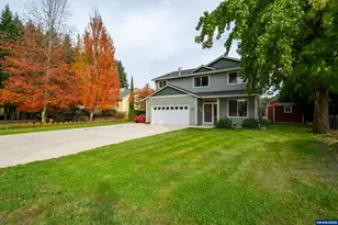 405 NW Juniper Ln, Albany, OR 97321 - Photo 1