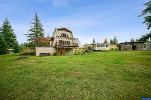 20125 McKillop Rd, Scotts Mills, OR 97375 - Photo 1