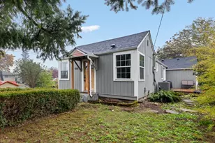 1589 SW Ellis St, Dallas, OR 97338 - Photo 1