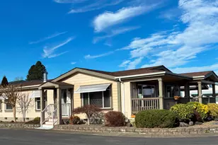 663 Royalty Cir NE, Salem, OR 97301 - Photo 1