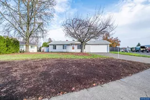 1920 SE Breakwood Circle, Albany, OR 97322 - Photo 1