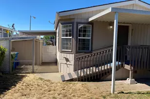 328 Aspen Dr, Aumsville, OR 97325 - Photo 1