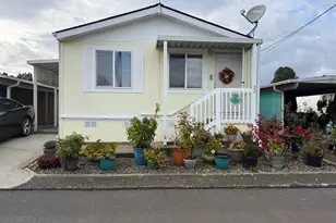 3346 NE Sunnyview Rd St, Salem, OR 97301 - Photo 1