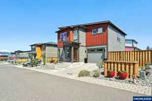1250 29th St, Hood River, OR 97031 - Photo 1