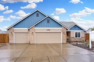 1353 Jodi Dr, Silverton, OR 97381 - Photo 1