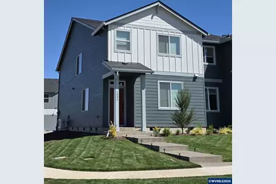 1004 Drake Ln, Woodburn, OR 97071 - Photo 1