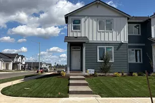 1004 Drake Ln, Woodburn, OR 97071 - Photo 1