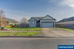 871 Mary Dr, Molalla, OR 97038 - Photo 1