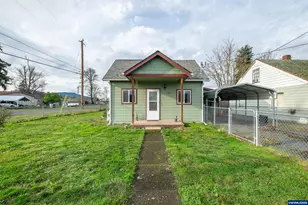 1196 S 7th St, Lebanon, OR 97355 - Photo 1