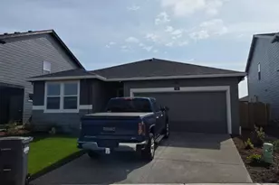 348 Greencrest St NE, Salem, OR 97301 - Photo 1