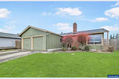 2652 S 11th St, Lebanon, OR 97355 - Photo 1