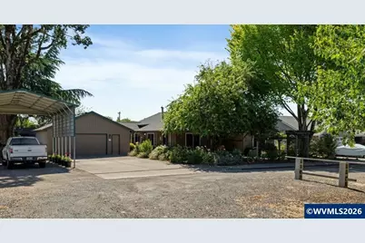 210 S 2nd St, Carlton, OR 97111 - Photo 1