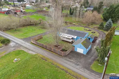 925 New Haven Dr NE, Salem, OR 97317 - Photo 1