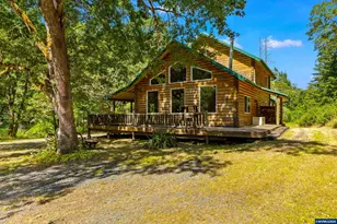 1470 E Willis Creek Rd, Winston, OR 97496 - Photo 1