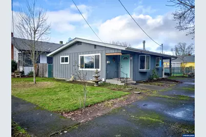 615 E Burnett St, Stayton, OR 97383 - Photo 1