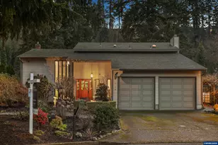 928 Barger St, Silverton, OR 97381 - Photo 1