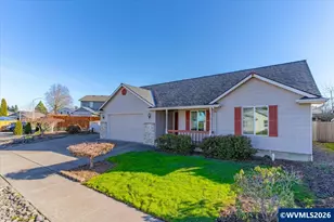 1860 Plateau St NE, Salem, OR 97305 - Photo 1