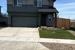 4636 Finch St, Albany, OR 97322 - Photo 1