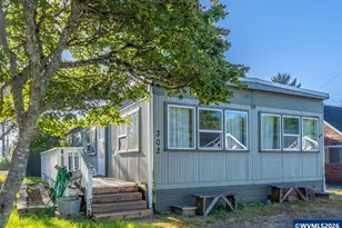 302 SE Neptune St, Lincoln City, OR 97367 - Photo 1