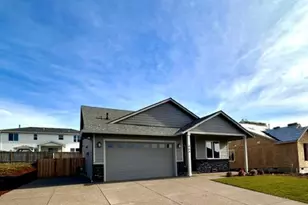 464 NE Cedar St, Sublimity, OR 97385 - Photo 1