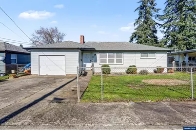 335 Berry St, Lebanon, OR 97355 - Photo 1