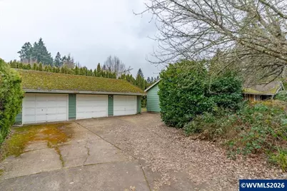 112 NE Green Ct, Albany, OR 97321 - Photo 1