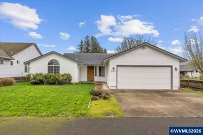 2931 Hollywood Dr NE, Salem, OR 97305 - Photo 1