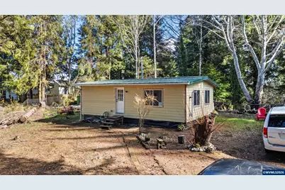 1445 S Crestline Dr, Waldport, OR 97394 - Photo 1