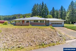538 Mountain Av SE, Idanha, OR 97350 - Photo 1