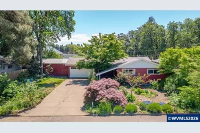 1490 Acacia Av, Eugene, OR 97408 - Photo 1