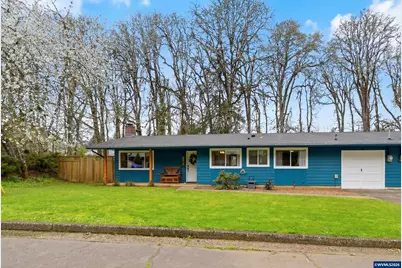 239 NE Azalea Dr, Corvallis, OR 97330 - Photo 1