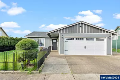 246 E Hemlock Dr, Gervais, OR 97026 - Photo 1