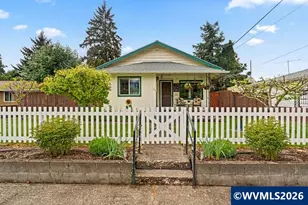 154 Cleveland St, Lebanon, OR 97355 - Photo 1