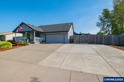3221 NE Siuslaw Av, Albany, OR 97321 - Photo 1