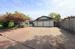 2427 NW Wayland St, Corvallis, OR 97330 - Photo 1
