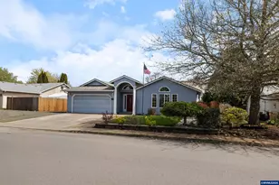 454 SW Wyatt St, Dallas, OR 97338 - Photo 1