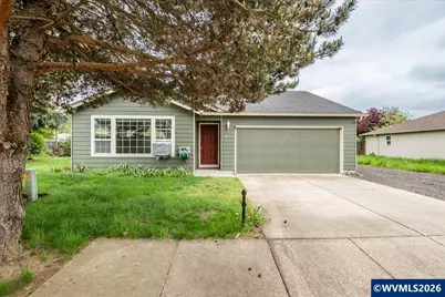 4455 Live Oak St, Sweet Home, OR 97386 - Photo 1