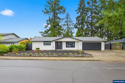 987 Travis Av, Eugene, OR 97404 - Photo 1