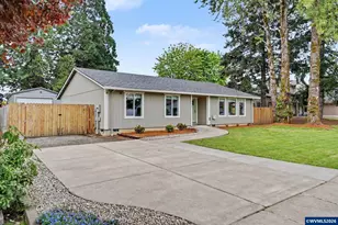 713 SE Rosewood Ln, Dallas, OR 97338 - Photo 1