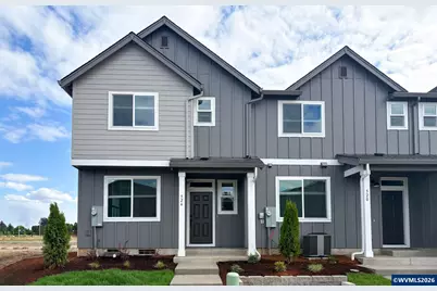 526 E Traverse Rd, Woodburn, OR 97071 - Photo 1