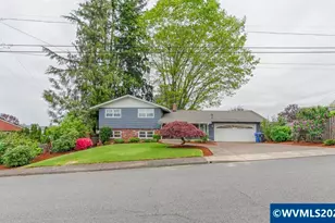 2686 Mountain View Dr S, Salem, OR 97302 - Photo 1