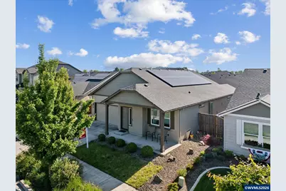559 SE Casting St, Albany, OR 97322 - Photo 1