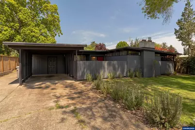 2825 NW Greeley Av, Corvallis, OR 97330 - Photo 1