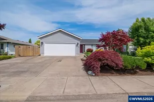 2713 S 12th St, Lebanon, OR 97355 - Photo 1