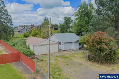 1850 S 9th St, Lebanon, OR 97355 - Photo 1